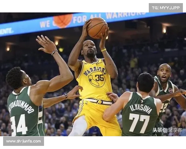 NBA突破上篮技巧解析 从基础动作到进阶策略全面剖析 NBA突破上篮技巧解析 从基础动作到进阶策略全面剖析