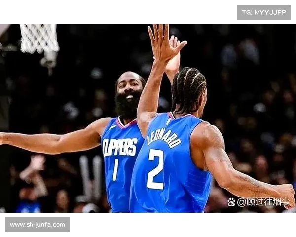 NBA焦点大战来袭 球迷热议西部豪强对决谁能笑到最后 NBA焦点大战来袭 球迷热议西部豪强对决谁能笑到最后